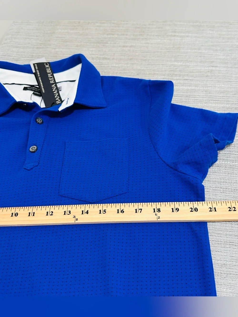 Banana Republic Men's Performance Pique Polo Shirt Royal Blue Chest Pocket Sz M